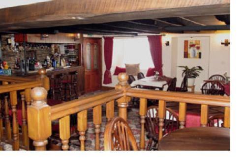 The White Hart Hotel Menheniot 외부 사진