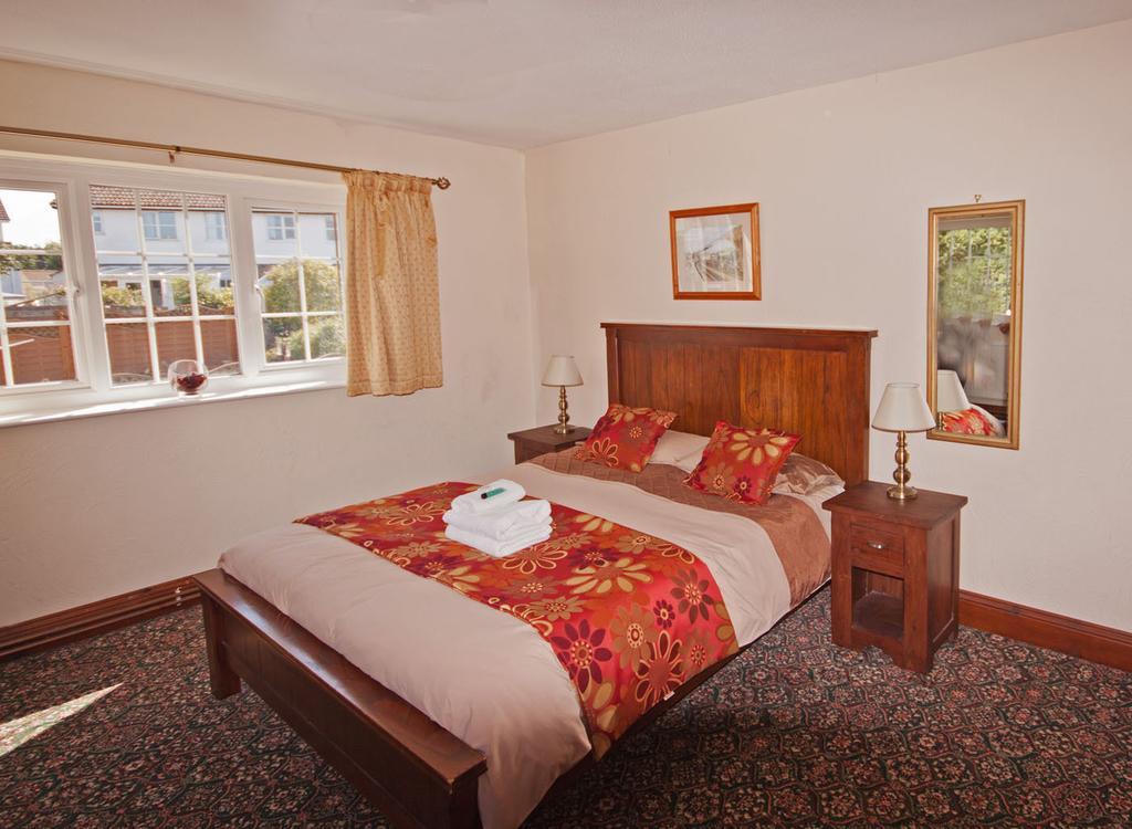 The White Hart Hotel Menheniot 외부 사진